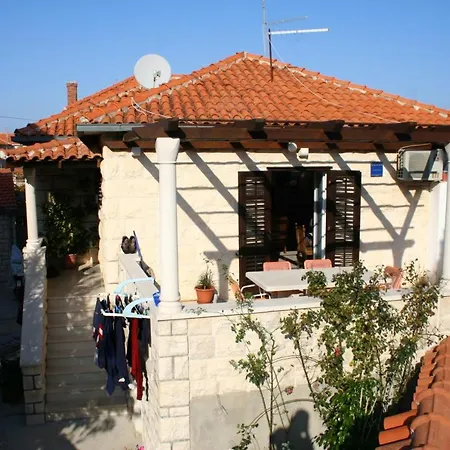 アパート By The Sea Postira, Brac - 2950 *